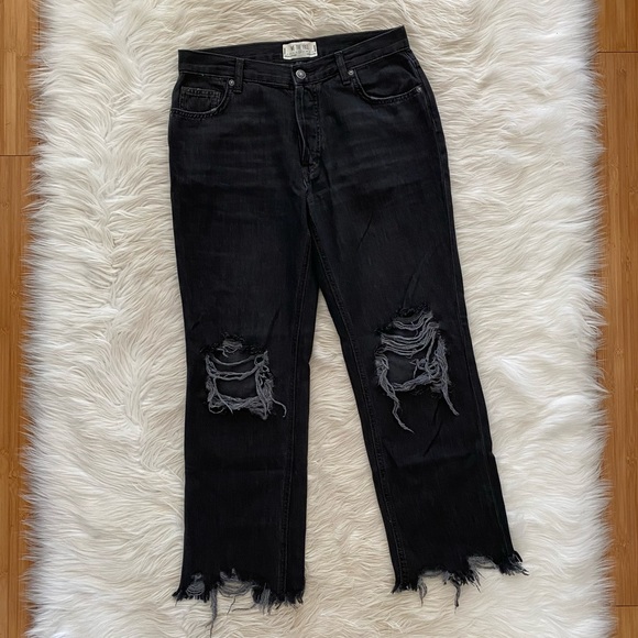 Free People We The Free Black Distressed Maggie Mid-Rise Straight-Leg Jeans - Picture 2 of 12